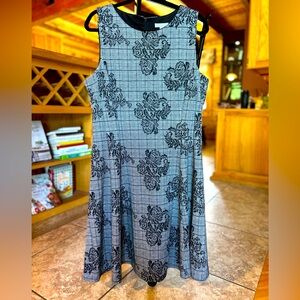 LONDON STYLE COLLECTION DRESS